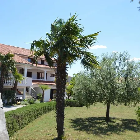 Apartment Residence Agata